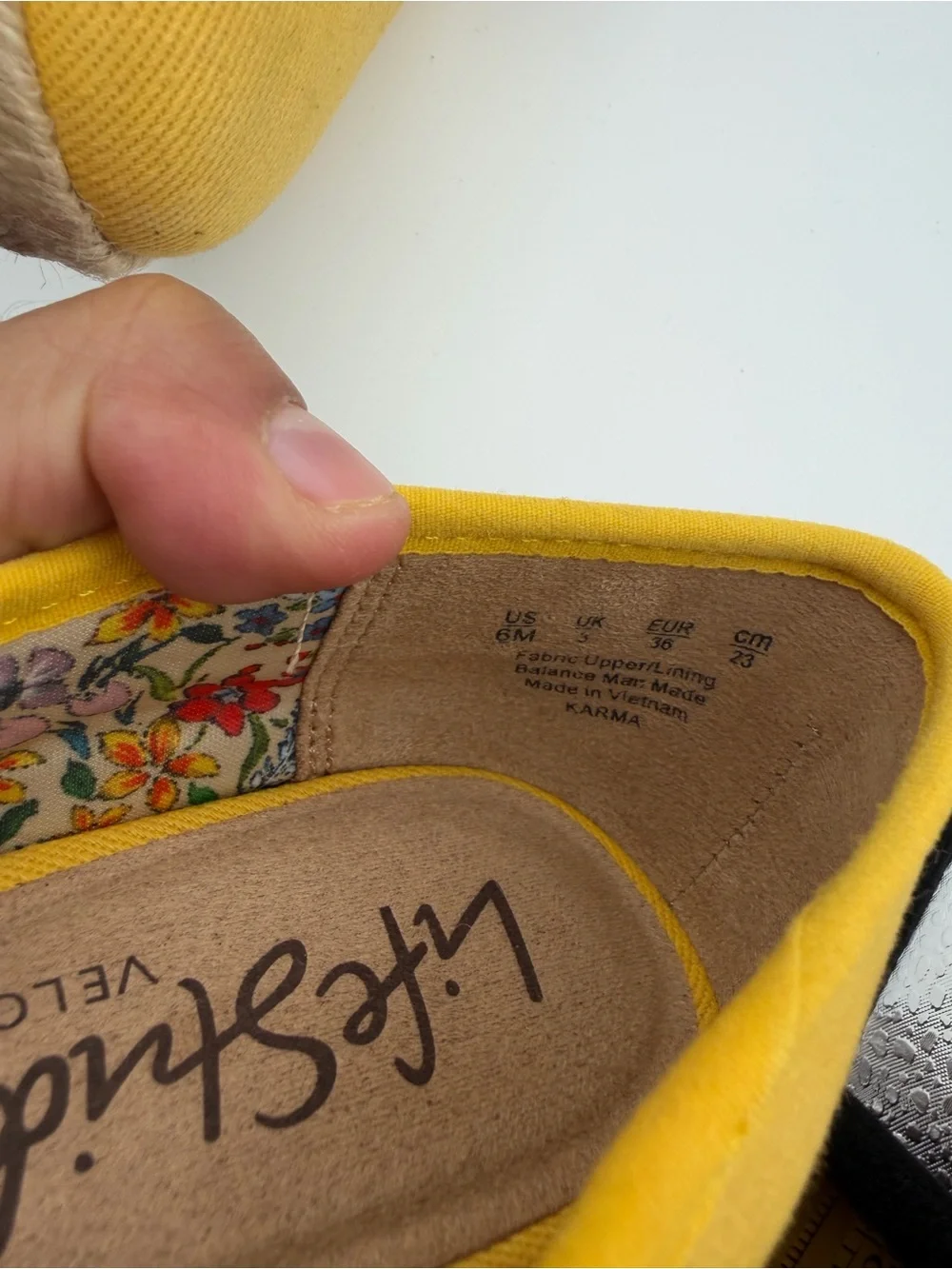 Life Stride Yellow Espadrille Wedges size 6